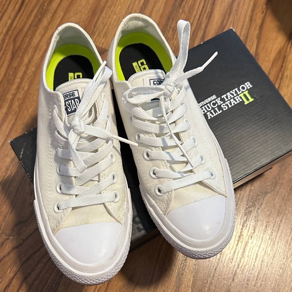 Converse Chuck Taylor All Star II Cream Sneakers